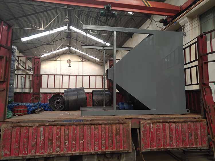 皮帶運輸機發貨，請深圳夏總查收！